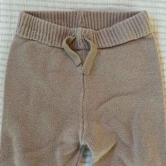 Carter’s Knitted Dress and Strawberry Print Onesie Outfit Bundle. Size 3 months - Picture 11 of 14